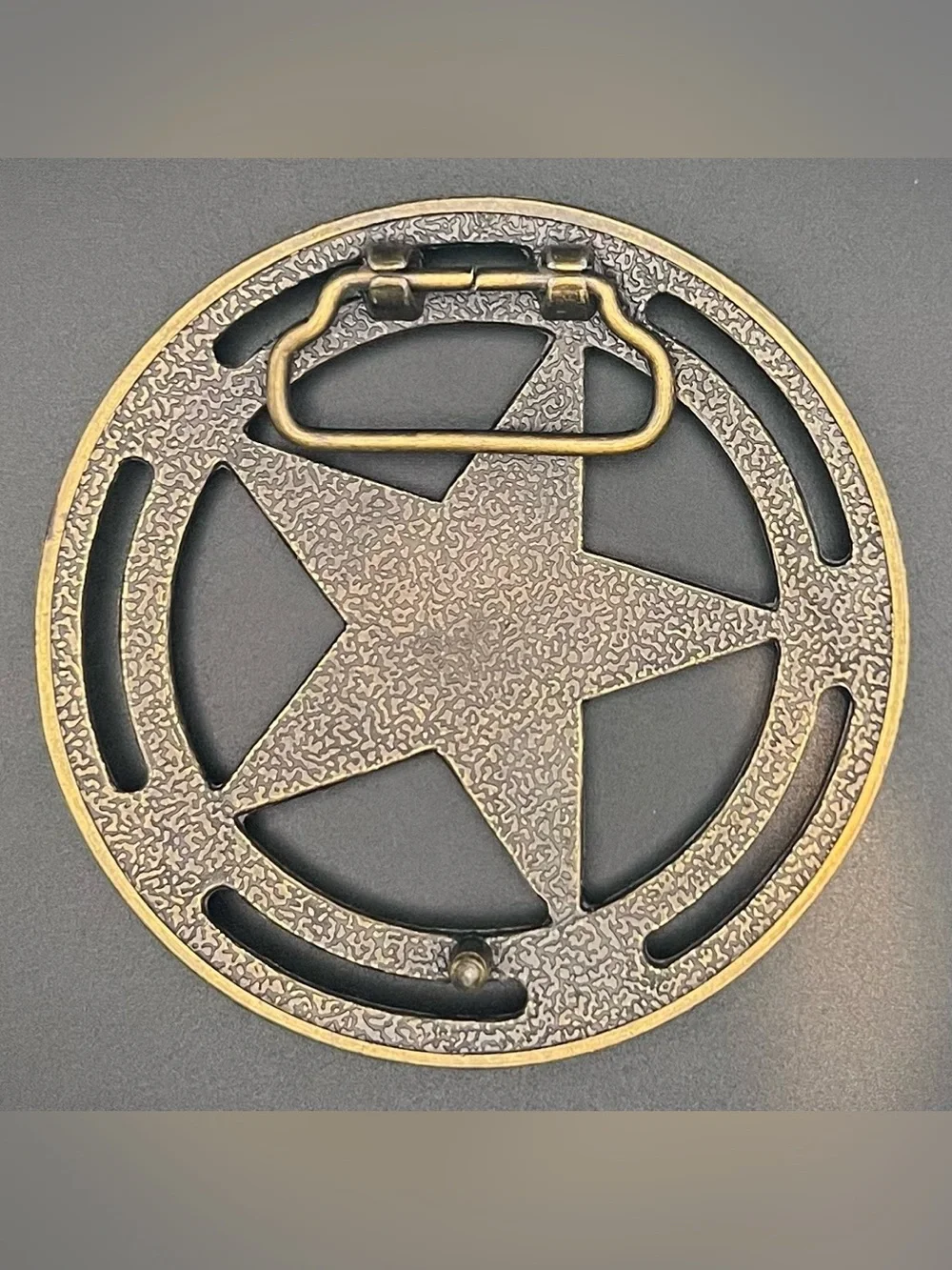 Vintage Brass Cutout Lone Star Belt Buckle – Round Western Badge Style